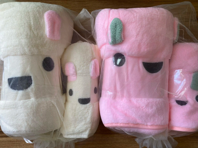 ست حوله استخری و دست و صورت عروسکی وارداتی | میکروفایبر نرم و با جذب بالا