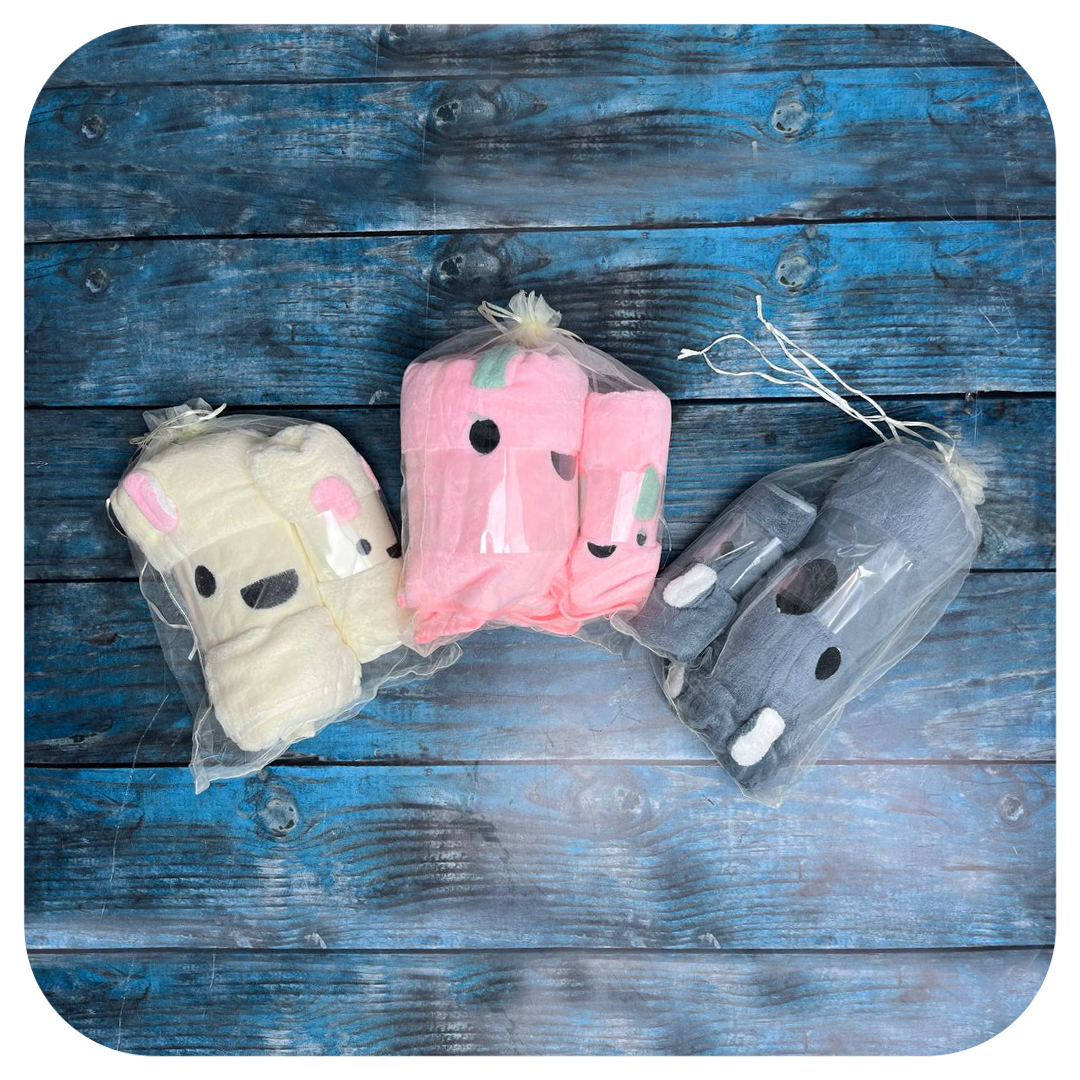 ست حوله استخری و دست و صورت عروسکی وارداتی | میکروفایبر نرم و با جذب بالا