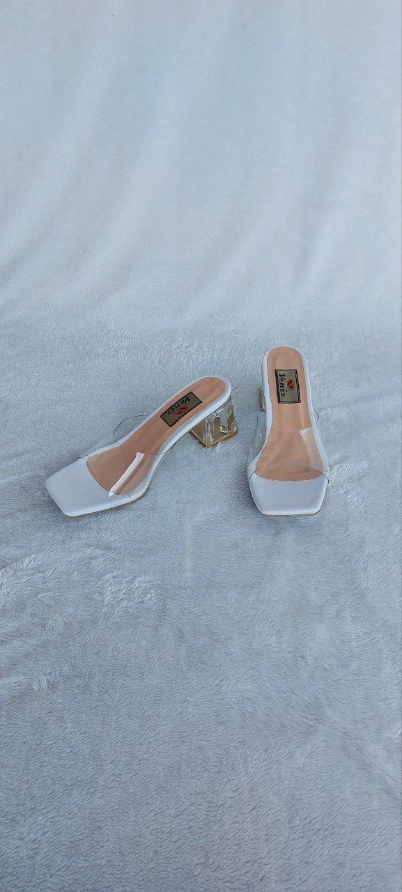 صندل زنانه دو بند طلقی