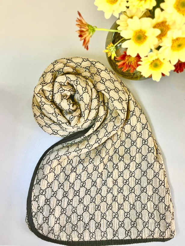 شال پلیسه چهارفصل زنانه با کیفیت بالا