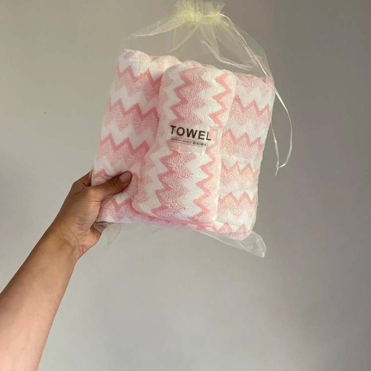 ست حوله حمام و صورت طرح زیگزاگی نرم و آبگیر