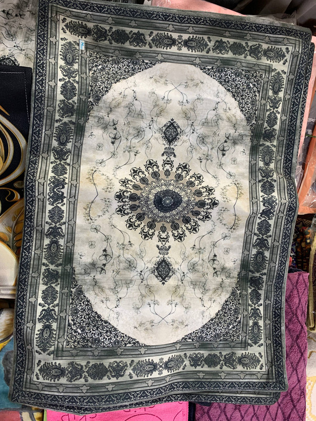 روبالشتی تک رو مخمل طرحدار نرم و لطیف سایز استاندارد