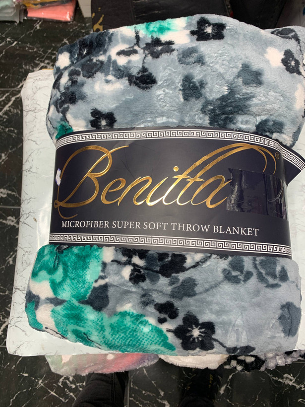 پتو دو نفره Benitta