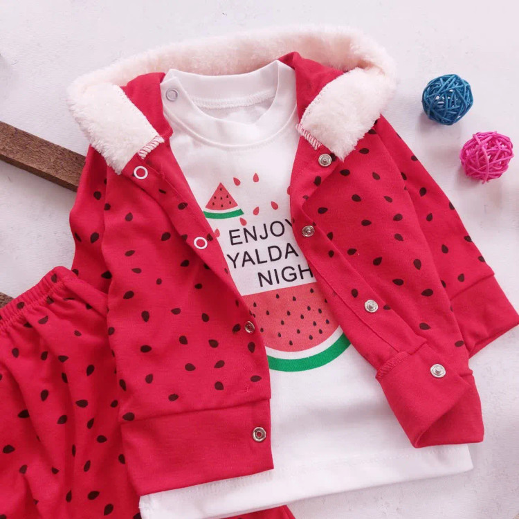 ست سه تیکه سوییشرت و تیشرت و شلوار طرح یلدا هندوانه ای نوزادی دخترانه پسرانه