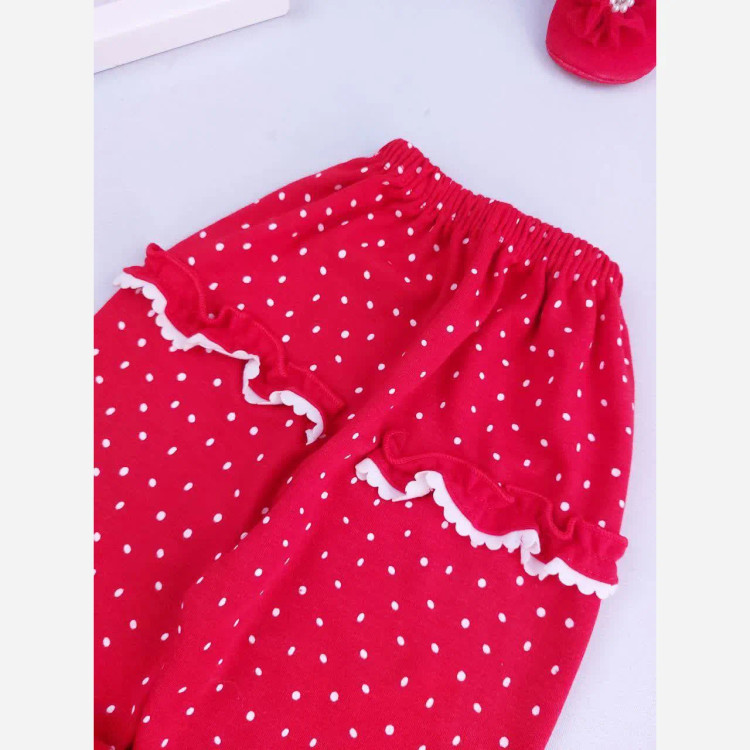 بلوز شلوار نوزادی دخترانه طرح خالدار قرمز یلدایی جنس پنبه لطیف مناسب 3 تا 36 ماه