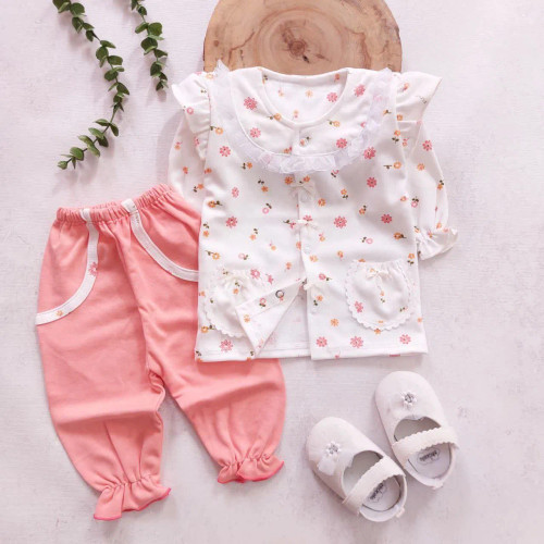 مانتو شلوار نوزادی گل گلی طرح دار پنبه ای دخترانه | مناسب 6 ماه تا 3 سال