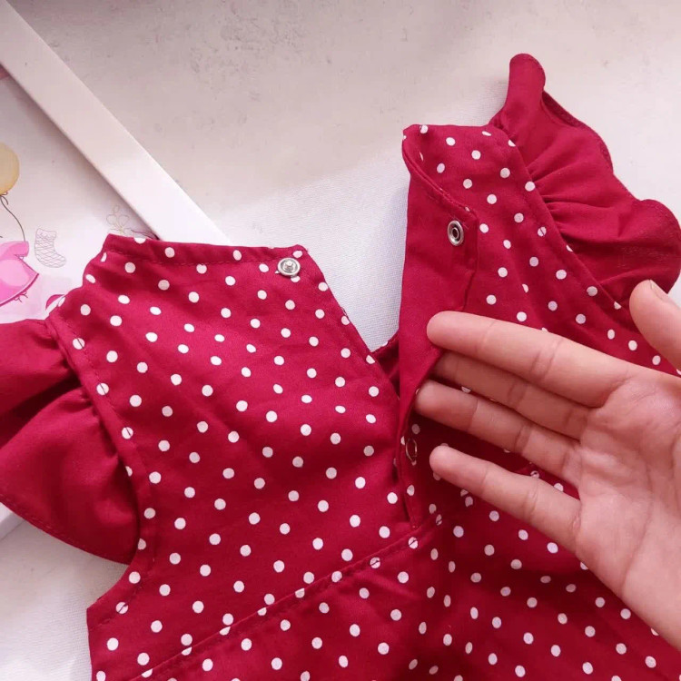 سارافون و شورت نوزادی دخترانه طرح خال خالی جنس کتان نخ درجه یک