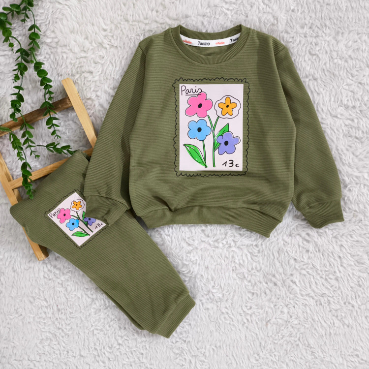 بلوز شلوار دخترانه طرح گل پاریس جنس پنبه نرم و لطیف مناسب 2 تا 4 سال