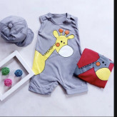 رامپر نوزادی طرح زرافه با کلاه - جنس پنبه صد در صد - مناسب 3 تا 12 ماه