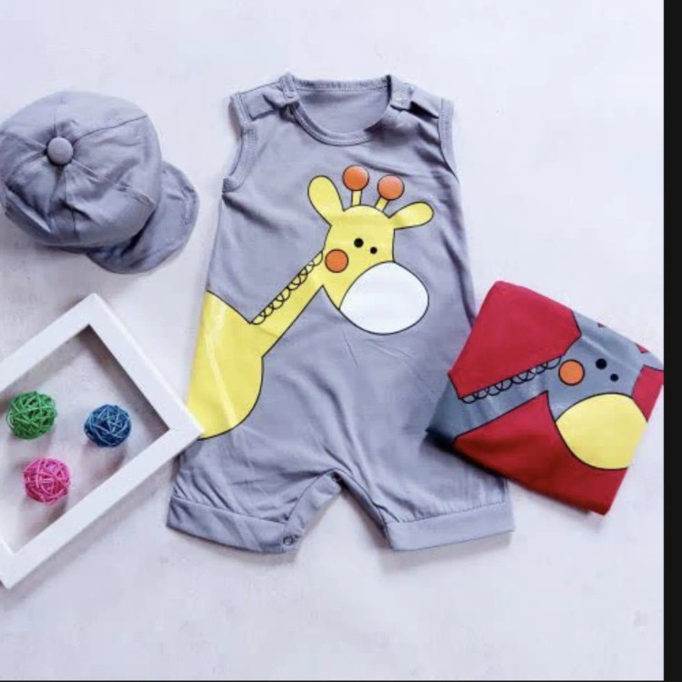 رامپر نوزادی طرح زرافه با کلاه - جنس پنبه صد در صد - مناسب 3 تا 12 ماه