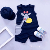 رامپر نوزادی طرح زرافه با کلاه - جنس پنبه صد در صد - مناسب 3 تا 12 ماه