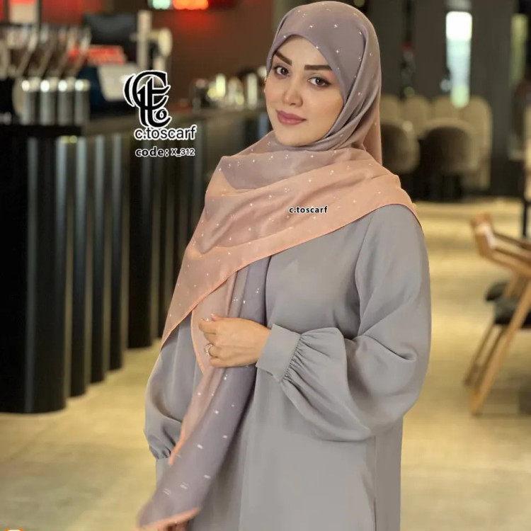 روسری زنانه طرح کوه و آسمان ستاره باران قواره بزرگ 140 نخی کاستوم سیتو