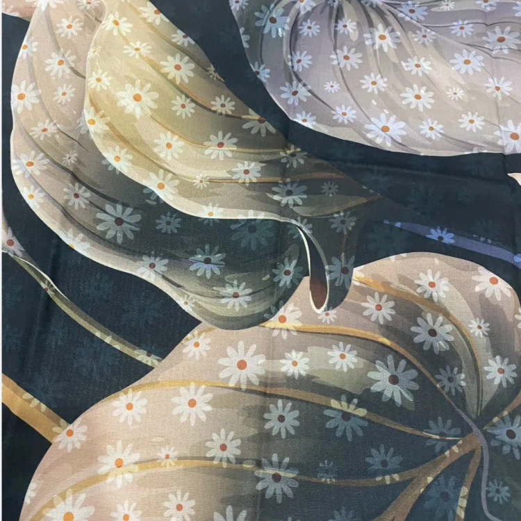 روسری طرح شهرزاد سیتو طرح برگ و گل نخ کاستوم قواره بزرگ 140 سانتی متر