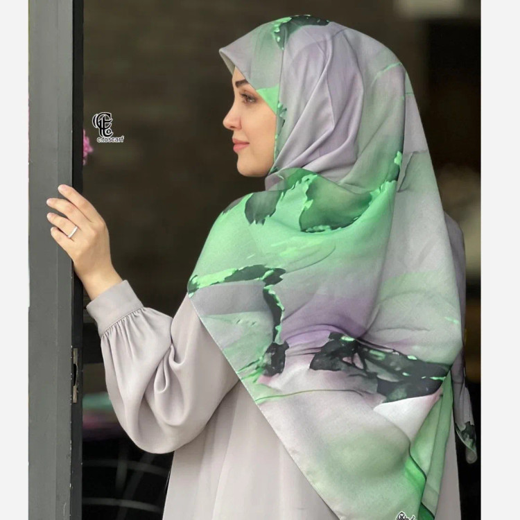 روسری نخی طرح هما سایز 140 چرخ دوز