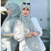 روسری نخی طرح خال خالی قواره 140 مجلسی دور چرخ دوز بدون لیز خوردگی