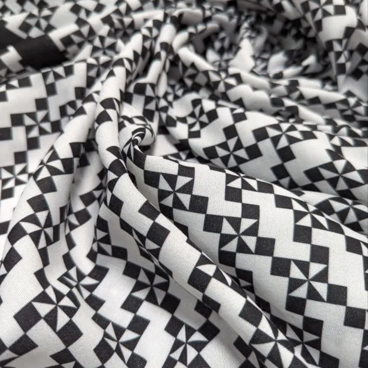 شال و روسری طرح سایه اسپرت سفید مشکی قواره بزرگ 140 نخ کاستوم سیتو