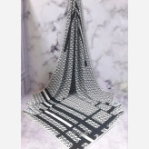 شال و روسری طرح سایه اسپرت سفید مشکی قواره بزرگ 140 نخ کاستوم سیتو