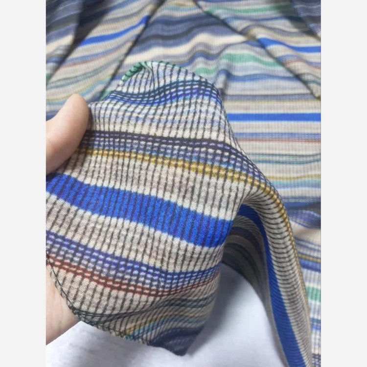 شال مجلسی زنانه طرح سنا، نخ کاستوم، قواره 140، دور دوخت، غیر لیز