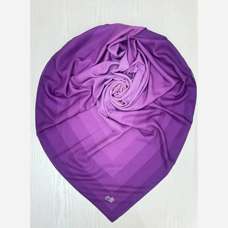 روسری طرح طیفی پله ای سایز 140 نخ کاستوم سی تو چرخ دوز