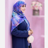 روسری طرح ساحل نخی سایز 140 | طرح کهکشانی و ستاره دریایی | خاص و شیک