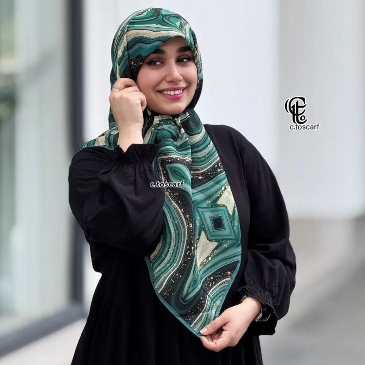 روسری طرح رزین نخ کاستوم سیتو قواره متوسط 110 سانتی متر چرخ دوز