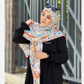 روسری طرح گلدخت بهاری تابستانی قواره بزرگ 140 سانتیمتر نخی طرح گل نارنجی شیک