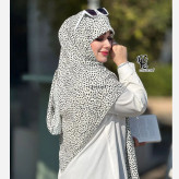 روسری نخی طرح خال خالی دور دوخت قواره 110 - بدون لیز خوردگی