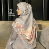 روسری طرح صدف سه بعدی قواره بزرگ 140 نخ کاستوم سیتو دور چرخ دوز