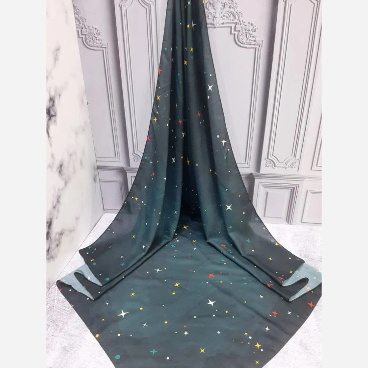 شال نخی قواره بزرگ طرح ستاره شب سرمه ای | بدون لیز خوردگی | 140 سانتی متر