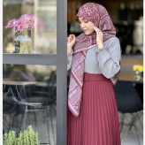 شال و روسری خاتون طرحدار زنانه شیک و راحت مناسب استایل روز