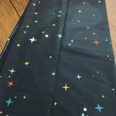 شال نخی قواره بزرگ طرح ستاره شب سرمه ای | بدون لیز خوردگی | 140 سانتی متر