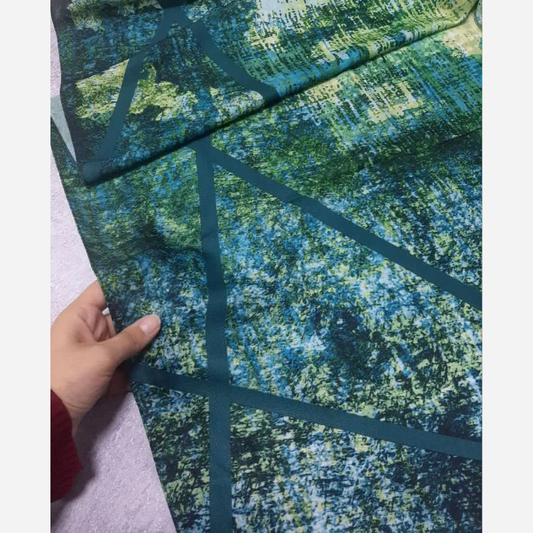 روسری نخ کاستوم طرح هیوا