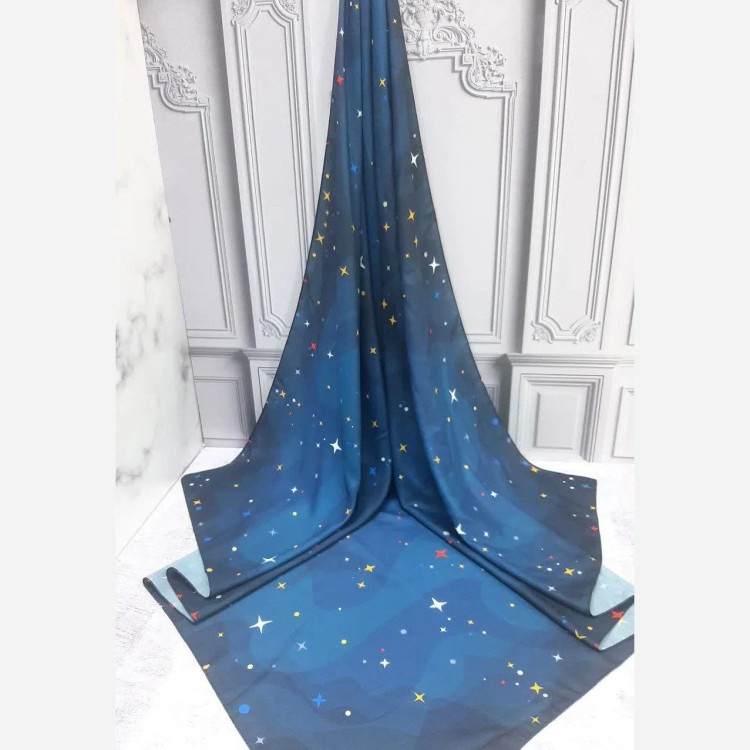 شال نخی قواره بزرگ طرح ستاره شب سرمه ای | بدون لیز خوردگی | 140 سانتی متر