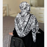 روسری زنانه طرح ختن کد 140، خاص و شیک، مناسب استایل روز