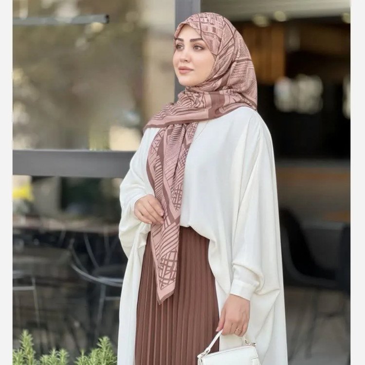 شال و روسری خاتون طرحدار زنانه شیک و راحت مناسب استایل روز