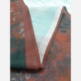 روسری طرح پتینه قواره 140 نخ کاستوم چرخ دوز لیز نیست