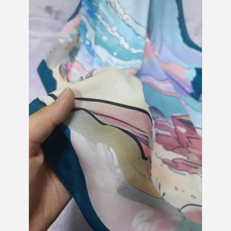 روسری طرح مرجان سایز 140 نخی کاستوم سیتو چرخدوز با طرح دریا و آسمان