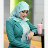 روسری طرح برکه زنانه، جنس نخ کاستوم، سایز 110، طرح گل و پروانه