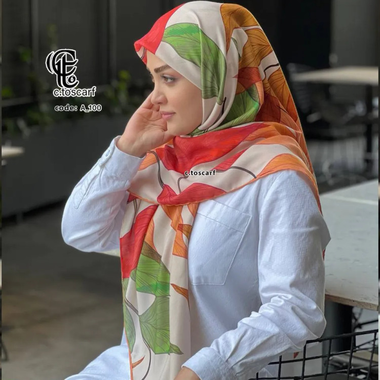شال نخی طرح برگ پاییز سایز 140 دور دوخت مزونی بدون لغزش