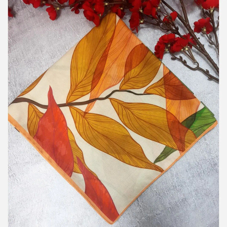 شال نخی طرح برگ پاییز سایز 140 دور دوخت مزونی بدون لغزش