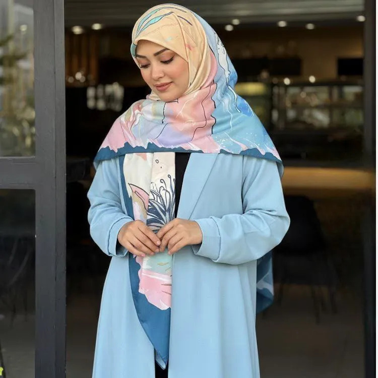 روسری طرح مرجان سایز 140 نخی کاستوم سیتو چرخدوز با طرح دریا و آسمان