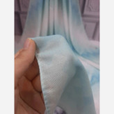 روسری نخی طرح پیکسل قواره بزرگ 140 سانتیمتر، شاد و ملیح، لیز نیست