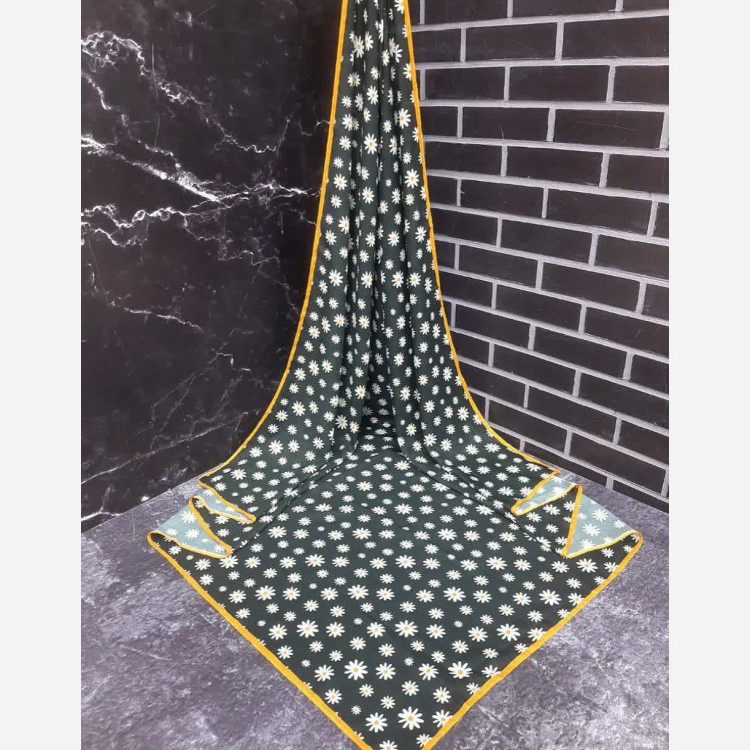 روسری طرح بابونه قواره بزرگ نخی زنانه و دخترانه | کد 1540