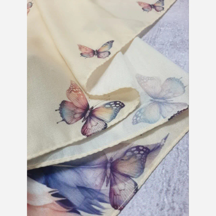 روسری طرح پردیس سایز 140، جنس نخ کاستوم، طرح پروانه و پر، چرخ دوز، شال و روسری زنانه