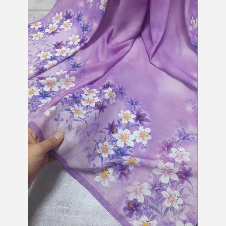 روسری نخی طرح یاسمن قواره بزرگ 140 سانتیمتر گلدار شیک و خاص