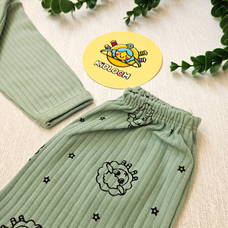 ست لباس راحتی نوزاد طرح گوسفند کبریتی پنبه ای نرم و کشی مناسب 0 تا 24 ماه