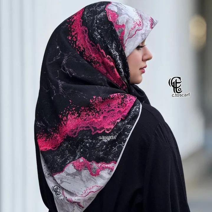 روسری طرح رزین سرخابی مشکی نخ کاستوم سیتو ایستادگی عالی