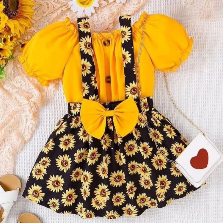 بلوز و دامن دخترانه کرپ مناسب 6 ماه تا 7 سال