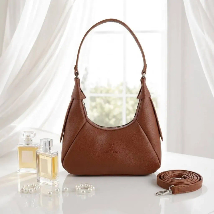 کیف زنانه ابعاد 30 در 30 در 10 سانتی متر
