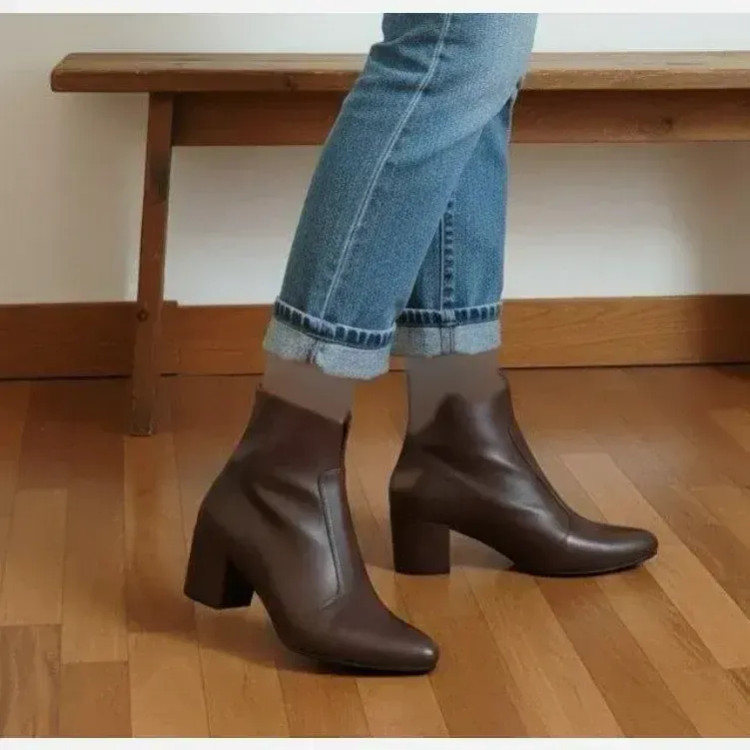 نیم بوت پاشنه دار زنانه پاشنه 5 سانت سایز 37 تا 40 رنگ مشکی قهوه ای عسلی